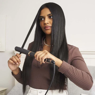 https://decora-group.ams3.cdn.digitaloceanspaces.com/domus/media/101104/conversions/BaByliss-ST394E-(3).large.webp