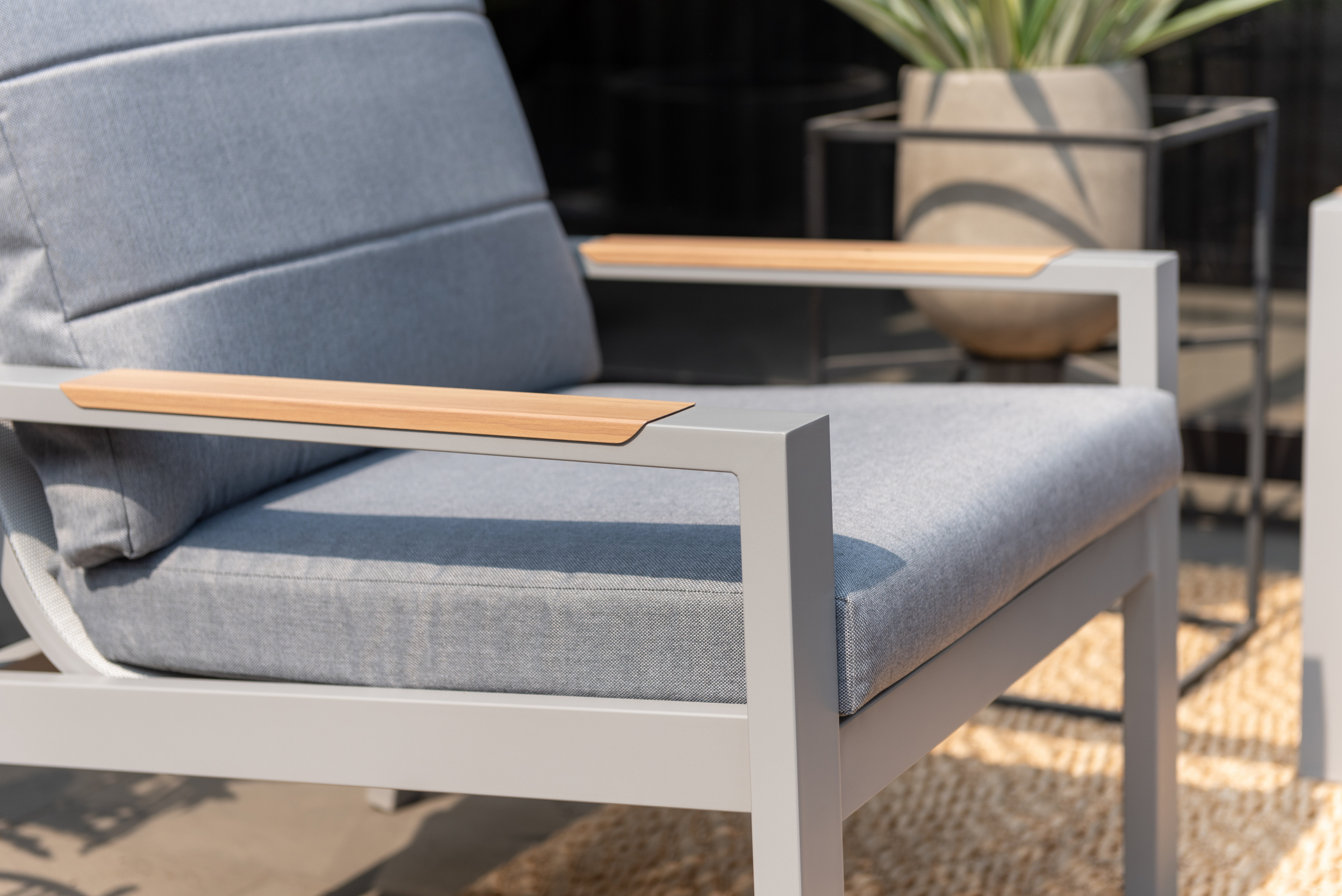 https://decora-group.ams3.cdn.digitaloceanspaces.com/domus/media/104020/RE-00095583_1.jpg