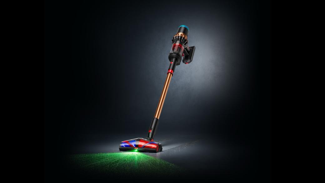 https://decora-group.ams3.cdn.digitaloceanspaces.com/domus/media/112168/Dyson-V16-Piston-Animal-Submarine-Black-Copper-DS60-(2)---Domus.jpg