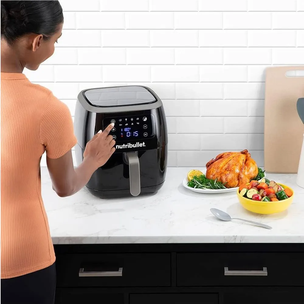 https://decora-group.ams3.cdn.digitaloceanspaces.com/domus/media/112904/Nutribullet-NBA071B-(3)---Domus.webp