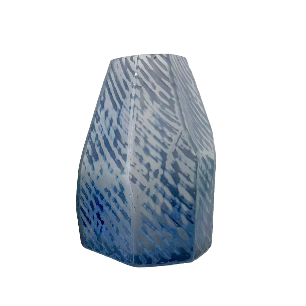 https://decora-group.ams3.cdn.digitaloceanspaces.com/domus/media/113139/RE-00098341.webp
