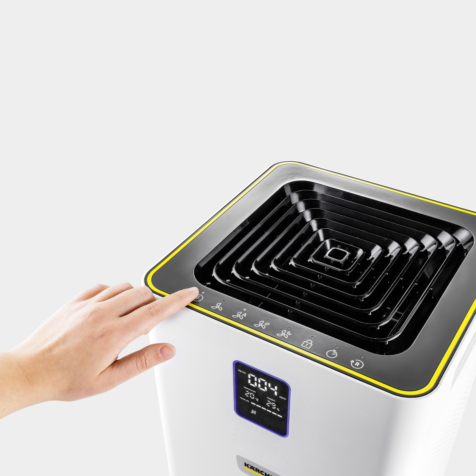 https://decora-group.ams3.cdn.digitaloceanspaces.com/domus/media/113960/Karcher-1-024-821-0-(4)---Domus.jpg