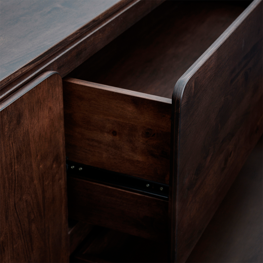 https://decora-group.ams3.cdn.digitaloceanspaces.com/domus/media/116534/ER-00078013-(4).webp