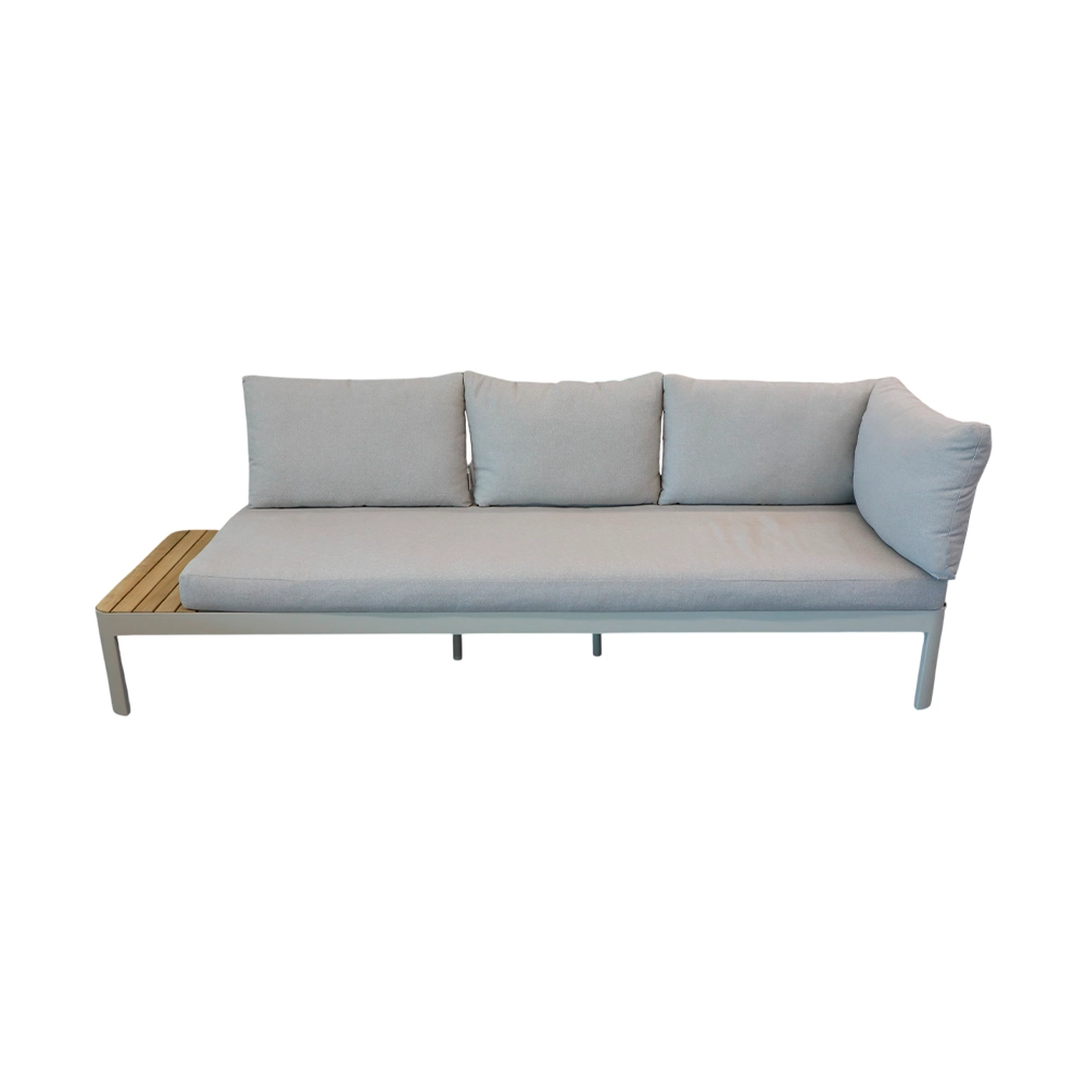 https://decora-group.ams3.cdn.digitaloceanspaces.com/domus/media/127616/RE-00095220-1.webp