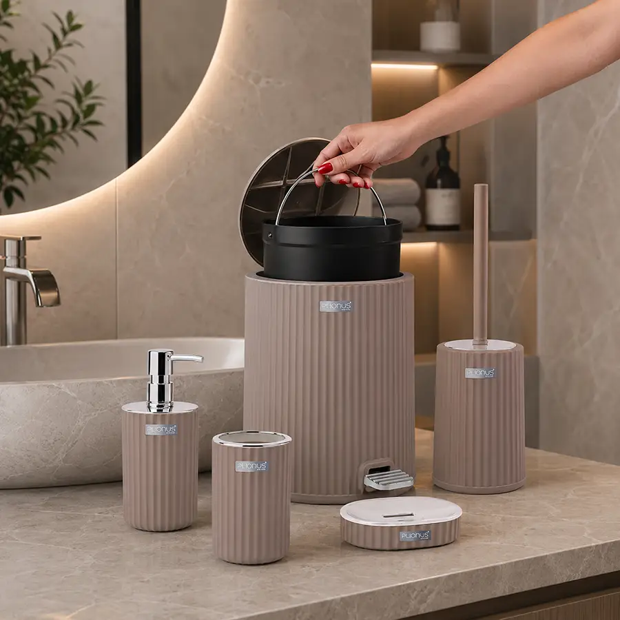 https://decora-group.ams3.cdn.digitaloceanspaces.com/domus/media/128047/RE-00101910-2.webp