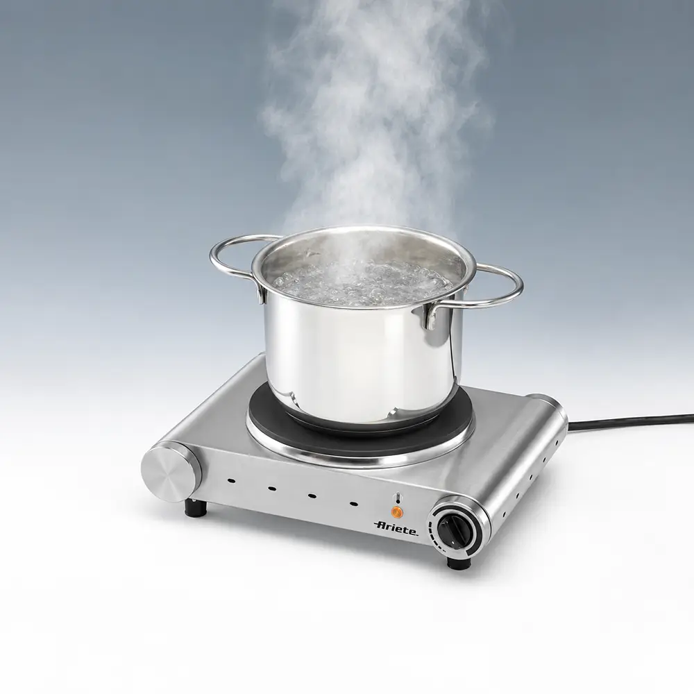 https://decora-group.ams3.cdn.digitaloceanspaces.com/domus/media/130144/RE-00114928-Ariete-00C099320AR0-2.webp