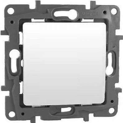 https://decora-group.ams3.cdn.digitaloceanspaces.com/domus/media/43860/conversions/zil-media_00-00024875-2.large.webp