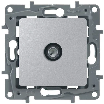 https://decora-group.ams3.cdn.digitaloceanspaces.com/domus/media/46527/conversions/zil-media_00-00032561-2.large.webp