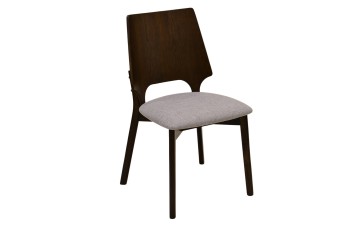 https://decora-group.ams3.cdn.digitaloceanspaces.com/domus/media/55951/Dining_chair_domus_2.jpg