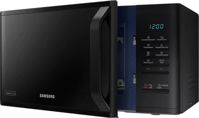 https://decora-group.ams3.cdn.digitaloceanspaces.com/domus/media/66705/conversions/Samsung-MS23K3513AK-BW-(3).large.webp