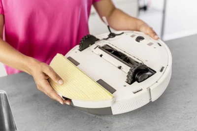 https://decora-group.ams3.cdn.digitaloceanspaces.com/domus/media/72481/conversions/RCV-5-ROBOT-PYLESOS-scaled.large.webp
