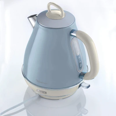 https://decora-group.ams3.cdn.digitaloceanspaces.com/domus/media/75353/conversions/ariete-bollitore-vintage-celeste-2869-dettaglio01-341ed721ab0d541b072e8470013aa80e.large.webp