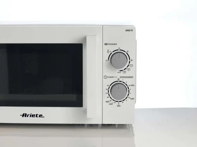 https://decora-group.ams3.cdn.digitaloceanspaces.com/domus/media/75730/conversions/ariete-952-forno-a-microonde-combinato-con-grill-comandi-95fd8da966c66563dd659680da93e6ce.large.webp