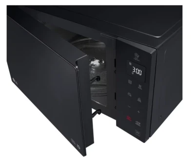 https://decora-group.ams3.cdn.digitaloceanspaces.com/domus/media/77054/conversions/3.large.webp