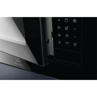 https://decora-group.ams3.cdn.digitaloceanspaces.com/domus/media/79707/conversions/remote-jpg.large.webp