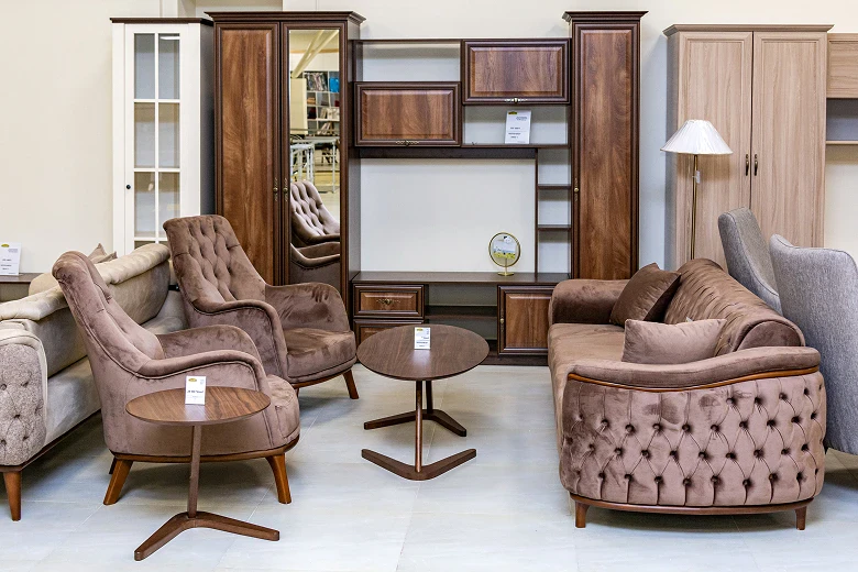 https://decora-group.ams3.cdn.digitaloceanspaces.com/domus/media/88564/conversions/Davit-anhaght-2.large.webp