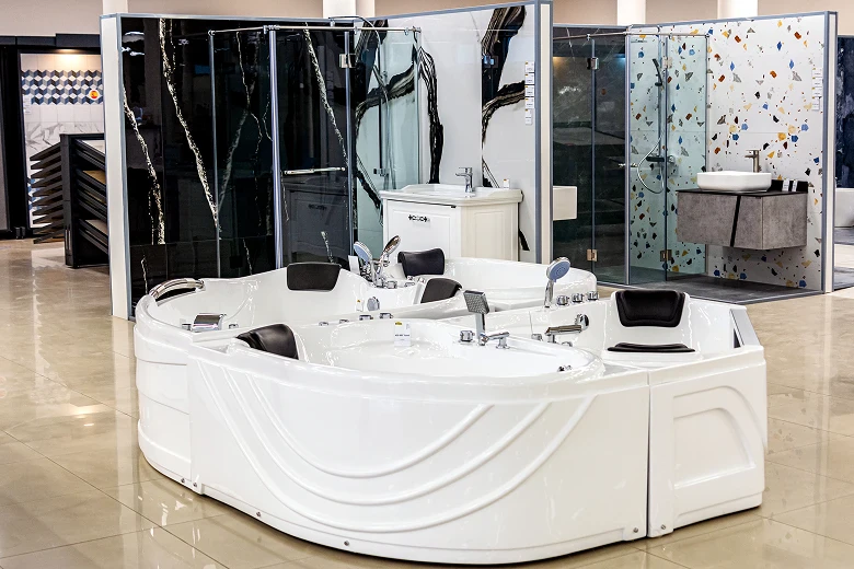 https://decora-group.ams3.cdn.digitaloceanspaces.com/domus/media/88571/conversions/Davit-anhaght-8.large.webp