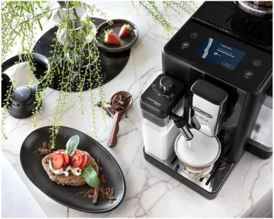 https://decora-group.ams3.cdn.digitaloceanspaces.com/domus/media/88694/conversions/DeLonghi-EXAM440-55-B-(10).large.webp