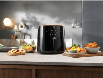 https://decora-group.ams3.cdn.digitaloceanspaces.com/domus/media/89513/Electrolux-EAF5B-(3).jpg