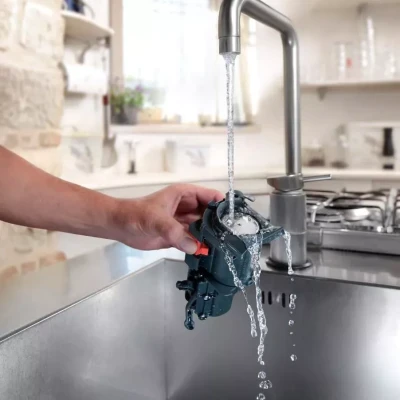 https://decora-group.ams3.cdn.digitaloceanspaces.com/domus/media/89601/conversions/DeLonghi-ECAM350-50-B-(3).large.webp