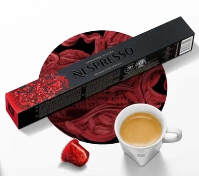 https://decora-group.ams3.cdn.digitaloceanspaces.com/domus/media/90176/conversions/Nespresso-Napoli-(3).large.webp