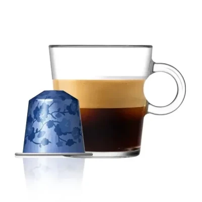 https://decora-group.ams3.cdn.digitaloceanspaces.com/domus/media/90207/conversions/Nespresso-Tokyo-Vivalto-Lungo-(3).large.webp