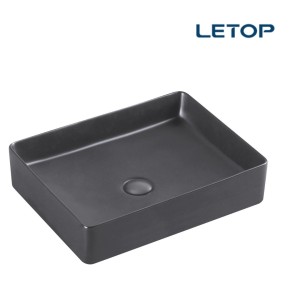 https://decora-group.ams3.cdn.digitaloceanspaces.com/domus/media/95748/1.jpg