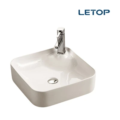 https://decora-group.ams3.cdn.digitaloceanspaces.com/domus/media/96002/conversions/1.large.webp