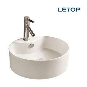 https://decora-group.ams3.cdn.digitaloceanspaces.com/domus/media/96046/1.jpg
