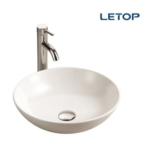 https://decora-group.ams3.cdn.digitaloceanspaces.com/domus/media/96049/1.jpg