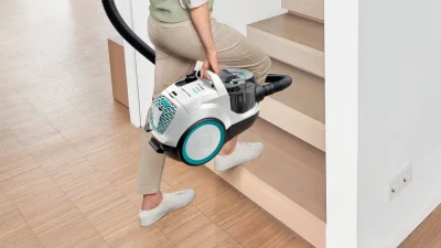 https://decora-group.ams3.cdn.digitaloceanspaces.com/domus/media/97269/conversions/Bosch-BGC21HYG1-(3).large.webp