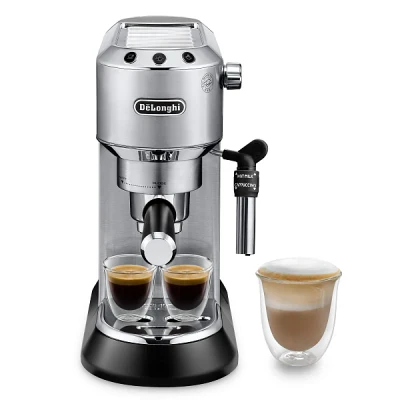 https://decora-group.ams3.cdn.digitaloceanspaces.com/domus/media/97387/conversions/DeLonghi-EC685-M-(1).large.webp