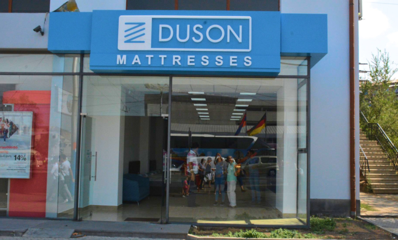 https://decora-group.ams3.cdn.digitaloceanspaces.com/duson/media/1047/about-us-classic-intro-card-our-stores_06.jpg