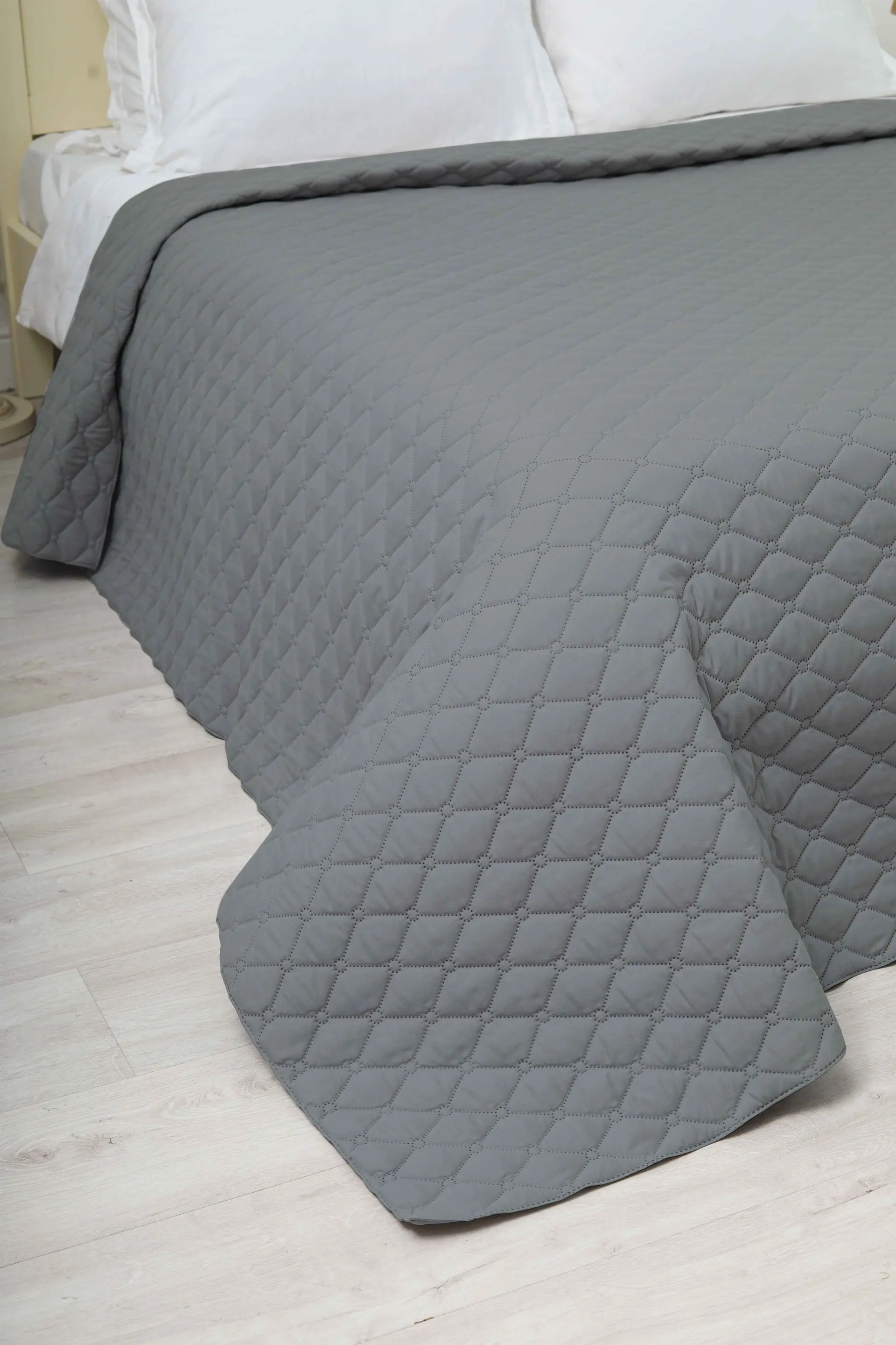 https://decora-group.ams3.cdn.digitaloceanspaces.com/duson/media/208/3-Grey.webp
