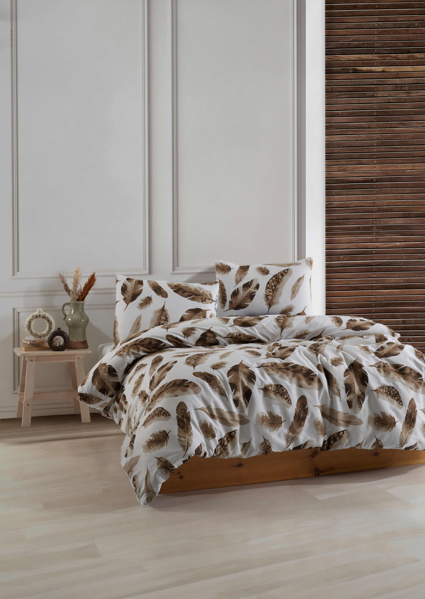 https://decora-group.ams3.cdn.digitaloceanspaces.com/duson/media/270/Plume-Brown.jpg
