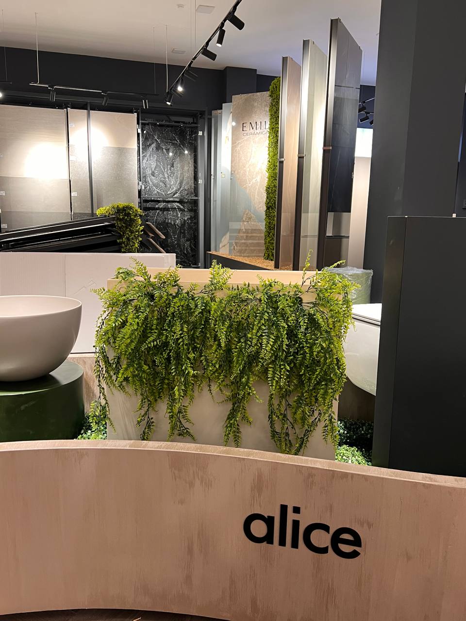 https://decora-group.ams3.cdn.digitaloceanspaces.com/prestigedesign/media/56/photo_2025-08-28_14-12-33.jpg